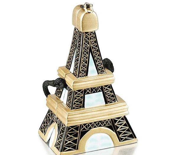 from Dominik eiffel tower purse sex and the city sex finder viedos clips